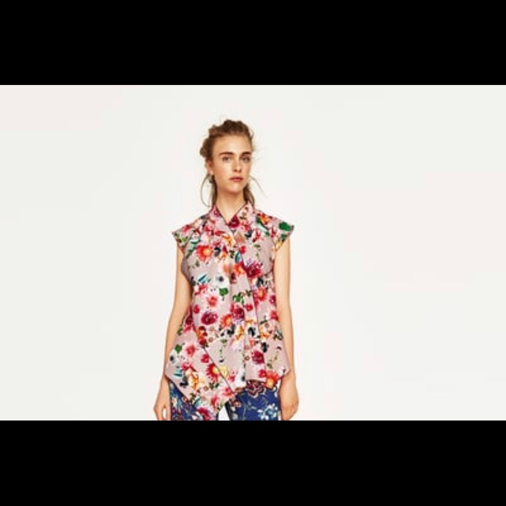 Floral print top